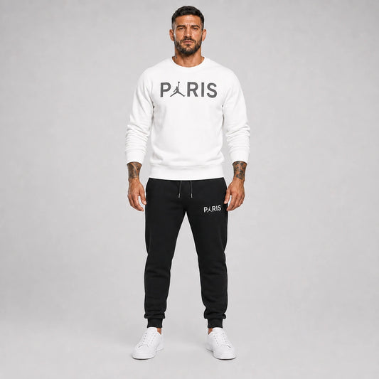 Екип Paris
