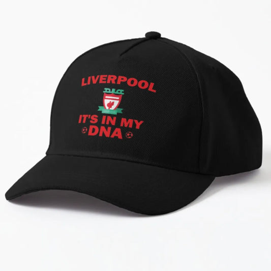 Шапка с козирка Liverpool DNA