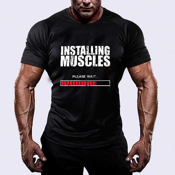 Тениска Installing Muscles - Fitness Drehi
